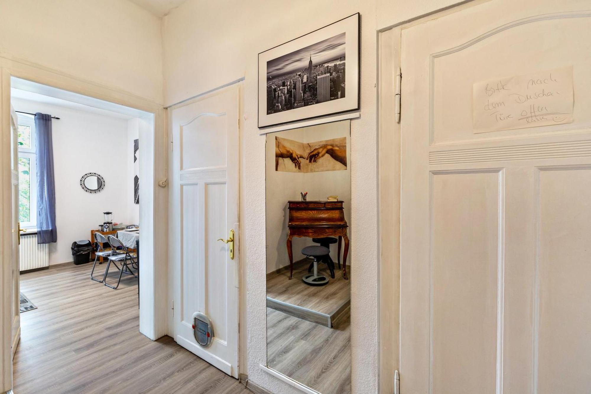Appartment New York Nichtraucher Дуйсбург Екстериор снимка